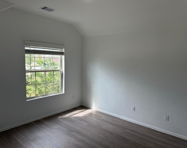 5335 Winding Stream Drive - Photo Thumbnail 15