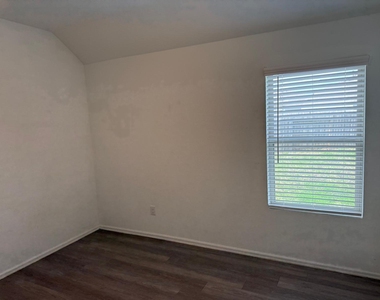 5335 Winding Stream Drive - Photo Thumbnail 16