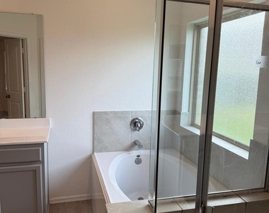 5335 Winding Stream Drive - Photo Thumbnail 17