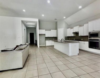 13326 Lake Chesdin Road - Photo Thumbnail 13