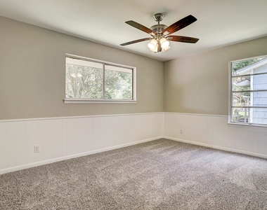 1803 Jones Street - Photo Thumbnail 5