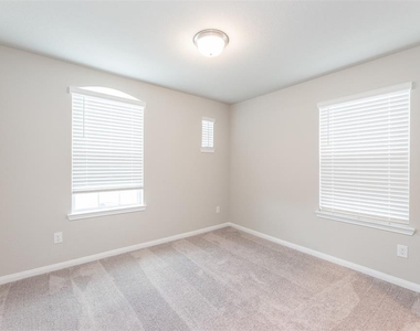 1230 Glendora Drive - Photo Thumbnail 21
