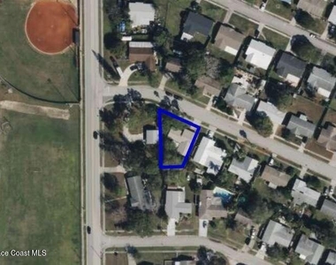 1583 White Cap Way - Photo Thumbnail 6