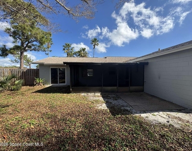 1583 White Cap Way - Photo Thumbnail 3