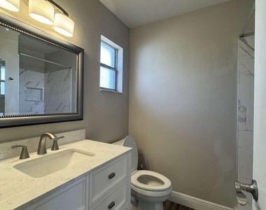 1583 White Cap Way - Photo Thumbnail 18