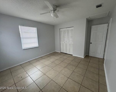 2392 Mars Court - Photo Thumbnail 10