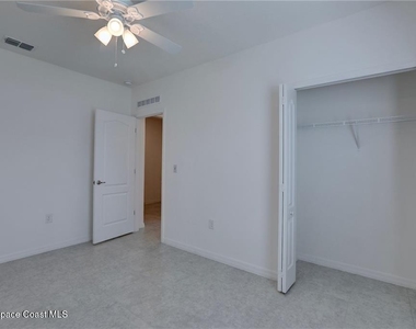 406 Easy Street - Photo Thumbnail 30