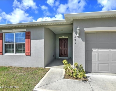 406 Easy Street - Photo Thumbnail 6