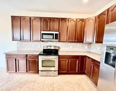 11051 Belle Haven Drive - Photo Thumbnail 12