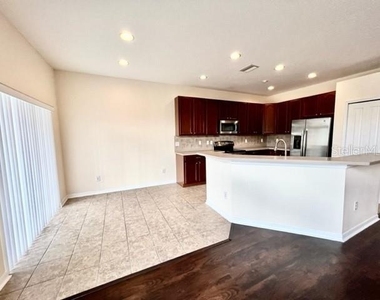 11051 Belle Haven Drive - Photo Thumbnail 5