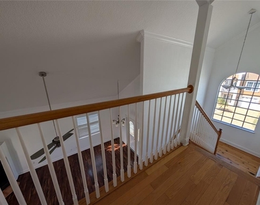 7436 Islander Lane - Photo Thumbnail 14