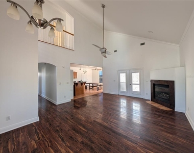 7436 Islander Lane - Photo Thumbnail 4