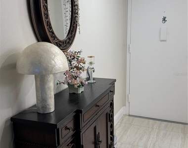 17920 Gulf Boulevard - Photo Thumbnail 4