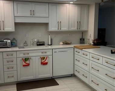 17920 Gulf Boulevard - Photo Thumbnail 6