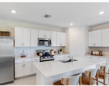 13843 Lilac Sky Terrace - Photo Thumbnail 2
