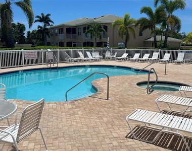 6444 7th Avenue Circle W - Photo Thumbnail 14