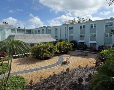 1706 Belleair Forest Drive - Photo Thumbnail 16