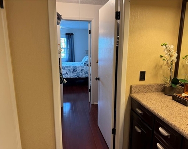 1706 Belleair Forest Drive - Photo Thumbnail 13