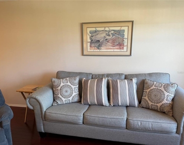 1706 Belleair Forest Drive - Photo Thumbnail 3