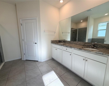 8313 Wheat Stone Drive - Photo Thumbnail 29