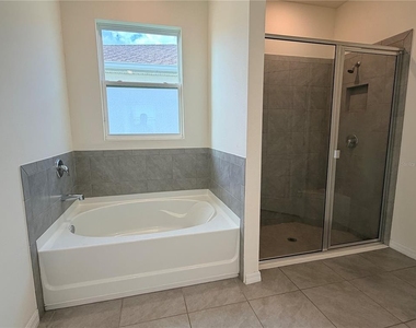 8313 Wheat Stone Drive - Photo Thumbnail 25