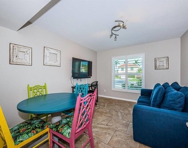 6107 Mirada Circle - Photo Thumbnail 3