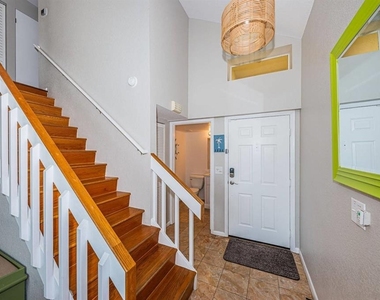 6107 Mirada Circle - Photo Thumbnail 4