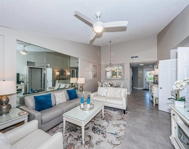 6000 Bahia Del Mar Circle - Photo Thumbnail 6