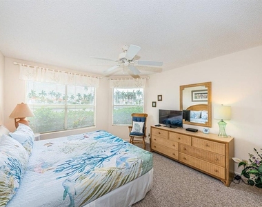 6050 Bahia Del Mar Circle - Photo Thumbnail 6