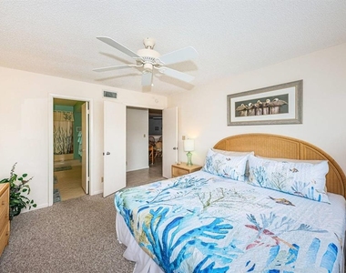 6050 Bahia Del Mar Circle - Photo Thumbnail 11