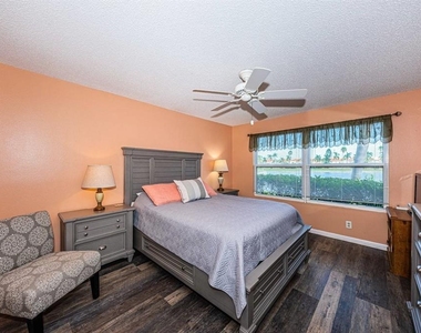 6100 Bahia Del Mar Circle - Photo Thumbnail 9