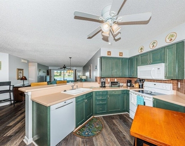 6100 Bahia Del Mar Circle - Photo Thumbnail 6
