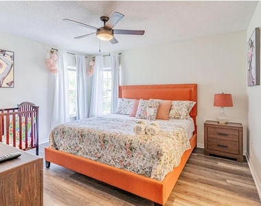 8491 Oasis Key Cove - Photo Thumbnail 16