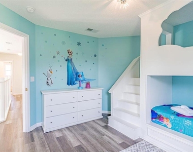 8491 Oasis Key Cove - Photo Thumbnail 12