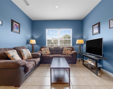 2835 Oakwater Drive - Photo Thumbnail 5