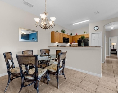 2835 Oakwater Drive - Photo Thumbnail 4