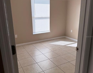 865 Adour Drive - Photo Thumbnail 5