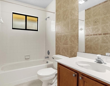 601 Tomlinson Terrace - Photo Thumbnail 23