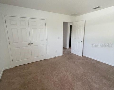 4738 Rockvale Drive - Photo Thumbnail 9