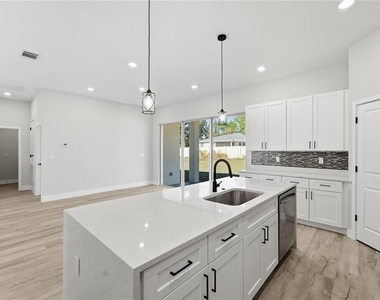 13205 Sw 65th Circle - Photo Thumbnail 8