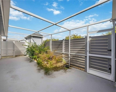 3300 Loveland Boulevard - Photo Thumbnail 2