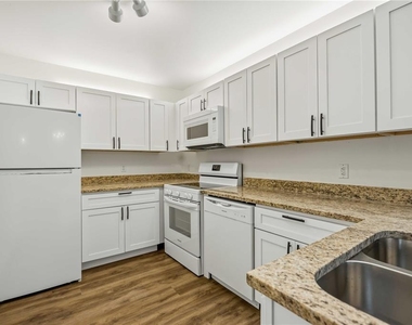 3300 Loveland Boulevard - Photo Thumbnail 12