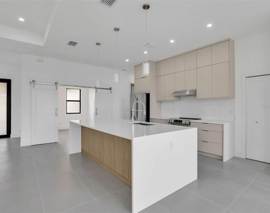 6191 Kambach Street - Photo Thumbnail 14
