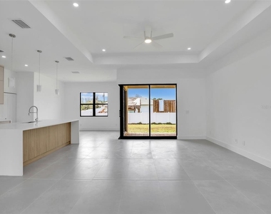 6191 Kambach Street - Photo Thumbnail 7