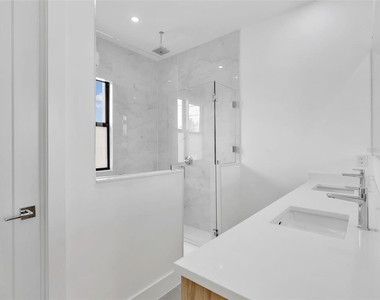 6192 Kambach Street - Photo Thumbnail 27