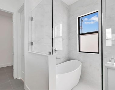 6192 Kambach Street - Photo Thumbnail 28