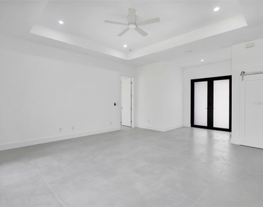 6192 Kambach Street - Photo Thumbnail 11