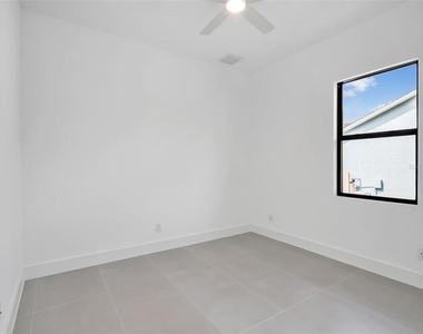 6192 Kambach Street - Photo Thumbnail 32