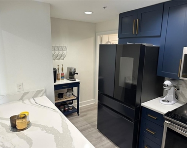 808 3rd Avenue W - Photo Thumbnail 3