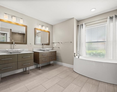 6960 Stetson Street Circle - Photo Thumbnail 14
